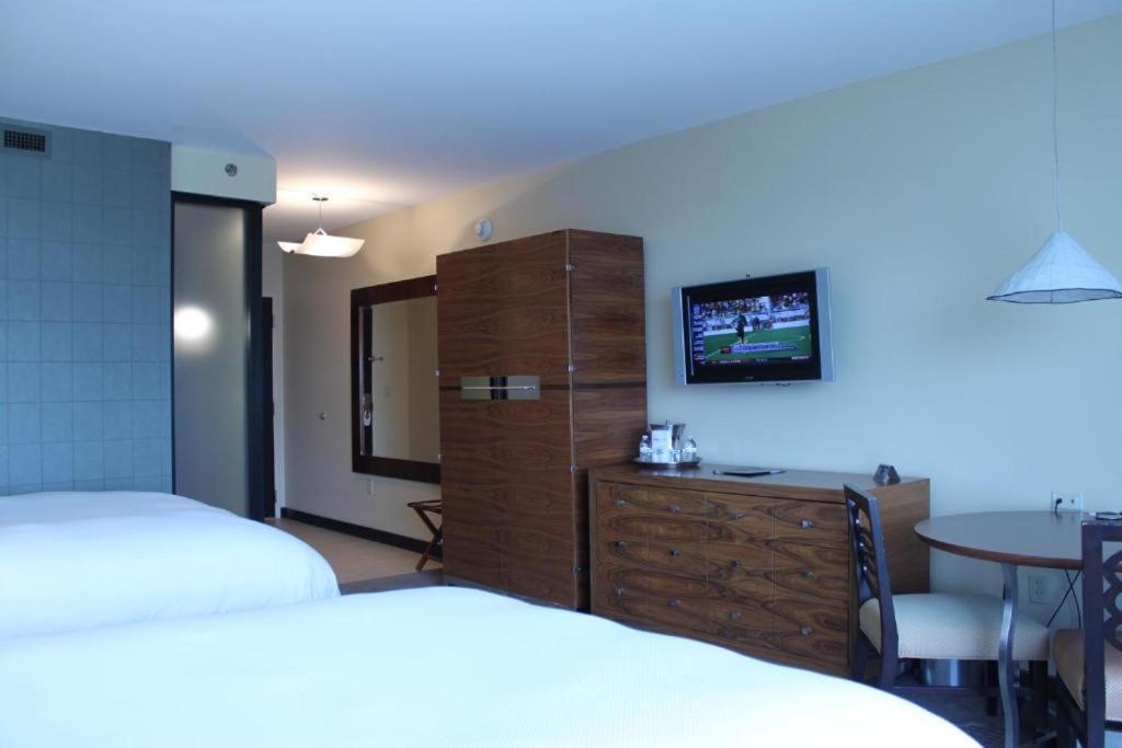 Bally'S Evansville Casino & Hotel Экстерьер фото