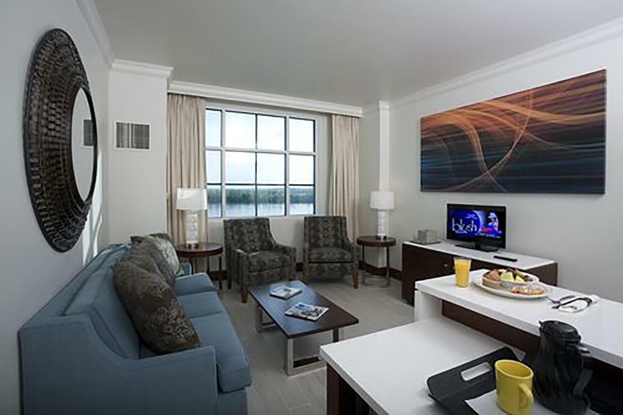 Bally'S Evansville Casino & Hotel Экстерьер фото